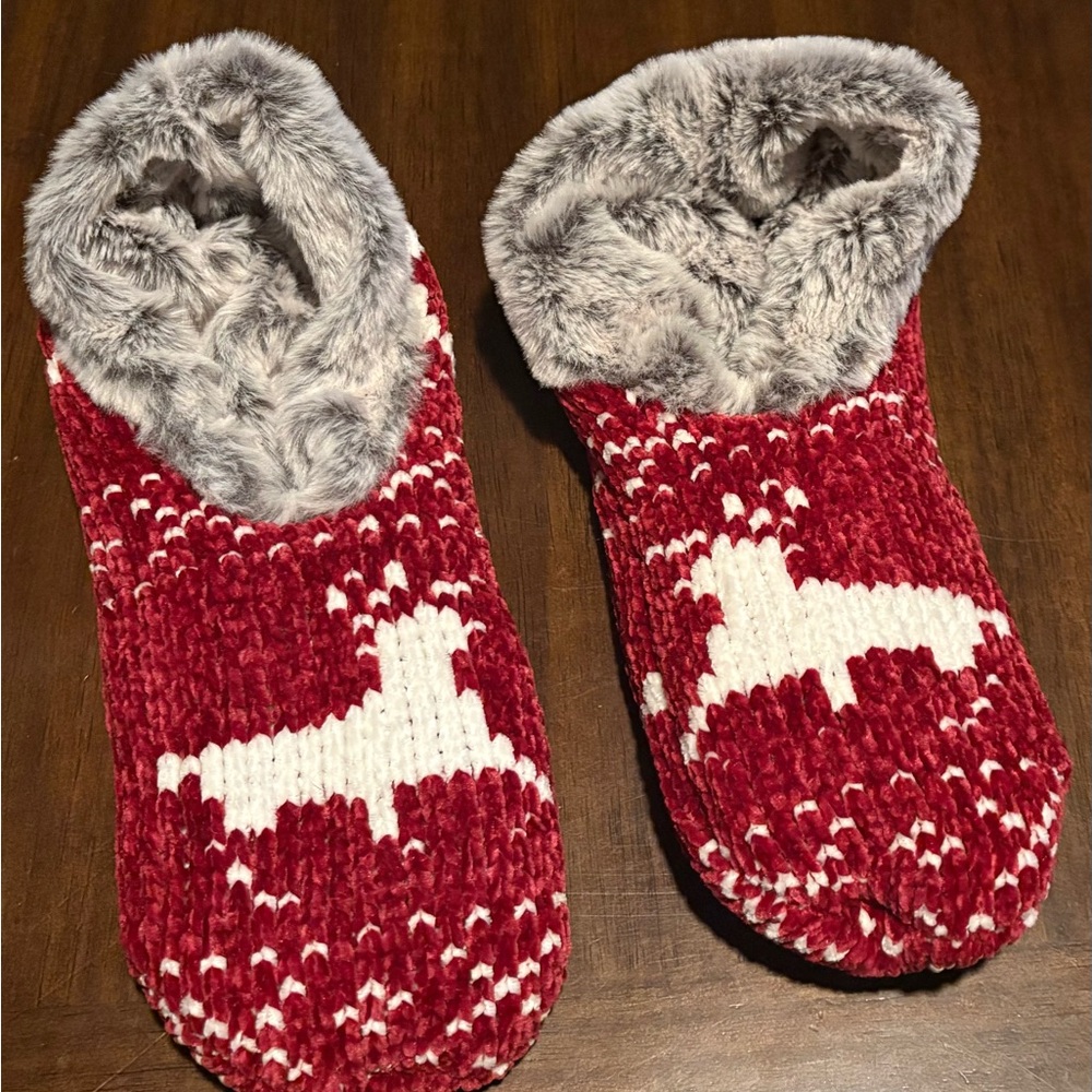 Red and White Knit Slippers with Faux Fur Lining